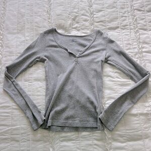 grey brandy melville long sleeve